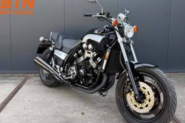 Yamaha VMX 1200 (1996) thumbnail 2