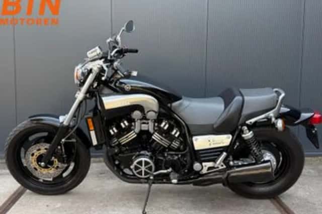 Yamaha VMX 1200 (1996) thumbnail 4