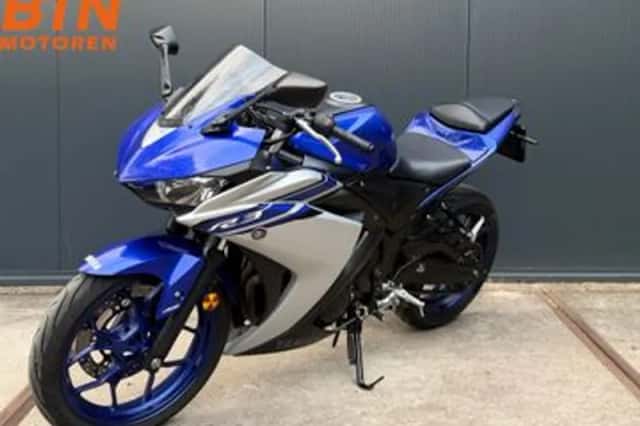 Yamaha YZF-R3 (2019) thumbnail 3