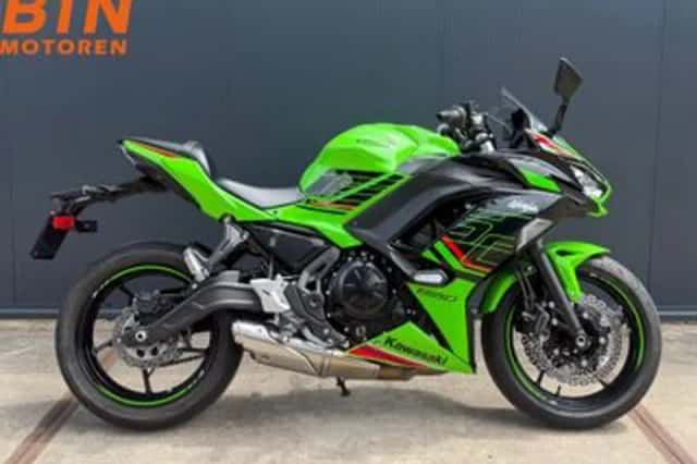 Kawasaki Ninja 650 (2024) thumbnail 1