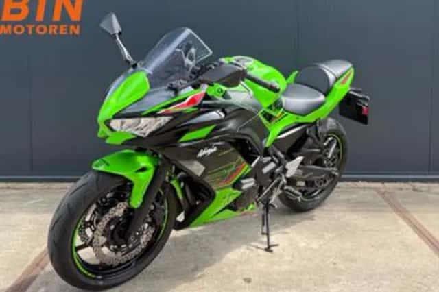 Kawasaki Ninja 650 (2024) thumbnail 3