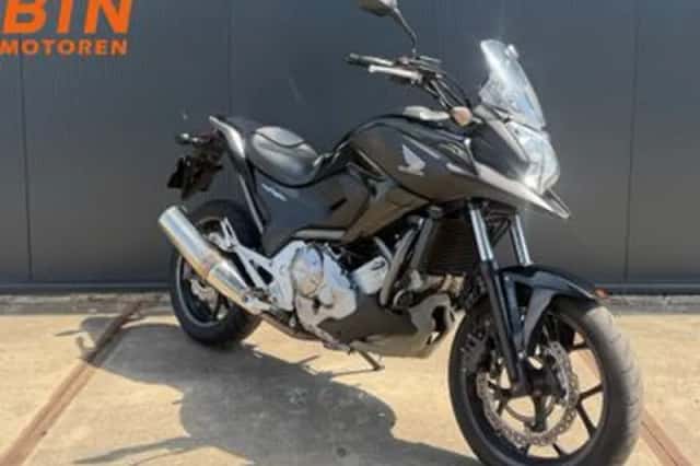 Honda NC700X (2012) thumbnail 2