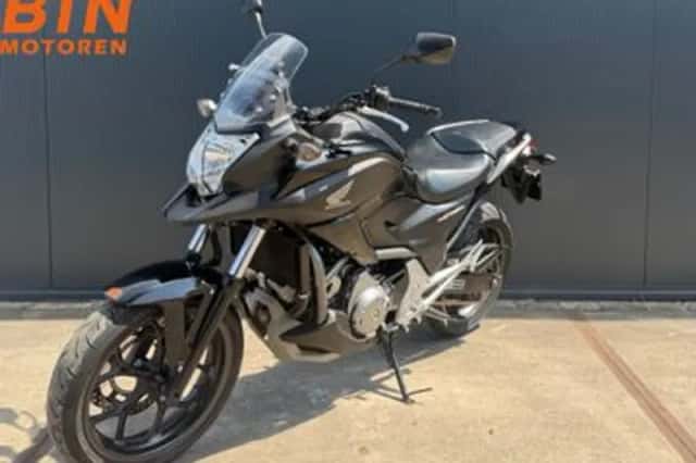 Honda NC700X (2012) thumbnail 3