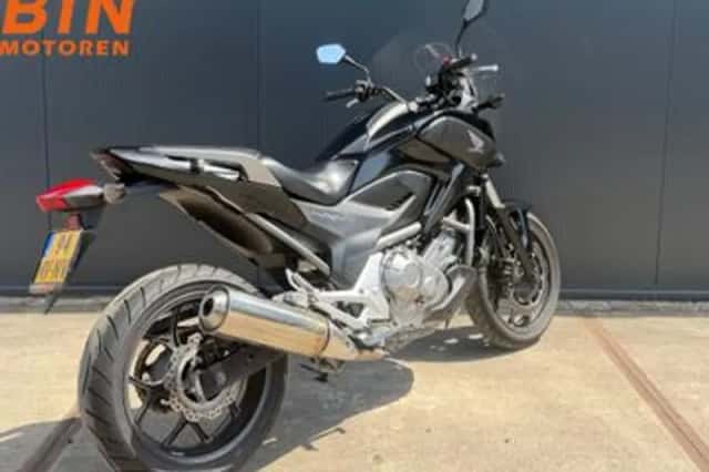 Honda NC700X (2012) thumbnail 6