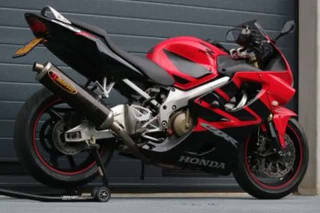 Honda CBR 600 F A2 mogelijk (2007) thumbnail 3
