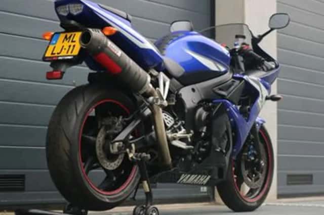 YAMAHA YZF R6 A2 mogelijk (2004) thumbnail 3