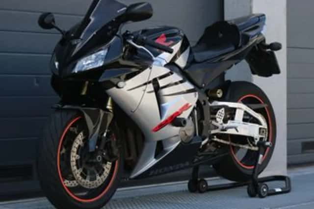 Honda CBR 600 RR A2 mogelijk (2005) thumbnail 4