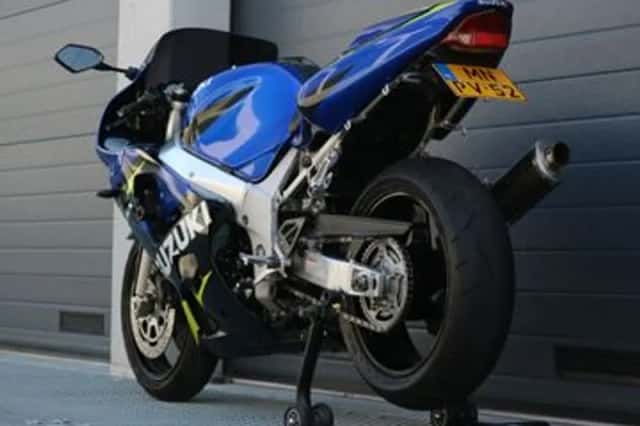 Suzuki GSX-R600 (2001) thumbnail 6