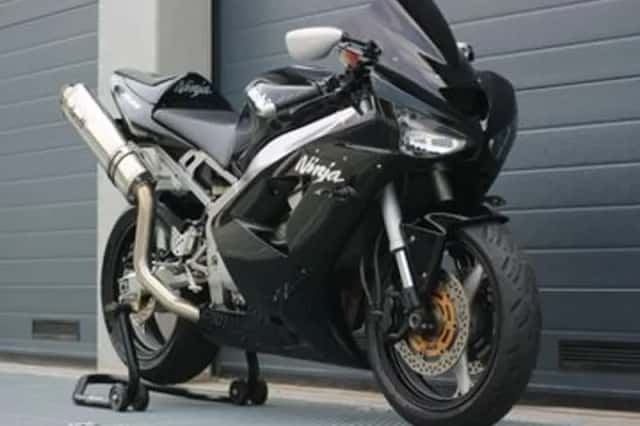 Kawasaki Ninja (2005) thumbnail 1