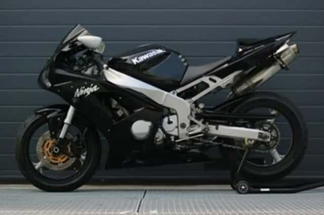 Kawasaki Ninja (2005) thumbnail 5