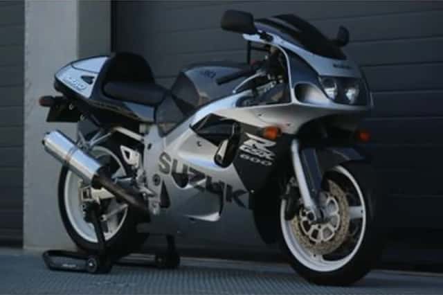 Suzuki GSX-R600 (1998) thumbnail 1