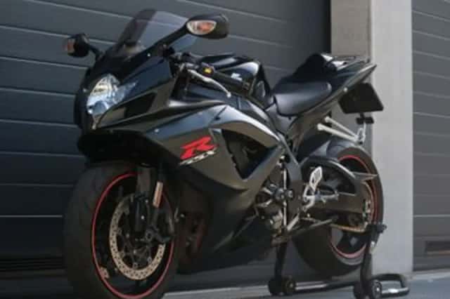 Suzuki GSX-R750 (2005) thumbnail 2