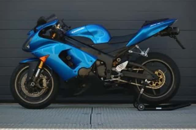 Kawasaki ZX-636 (2005) thumbnail 5