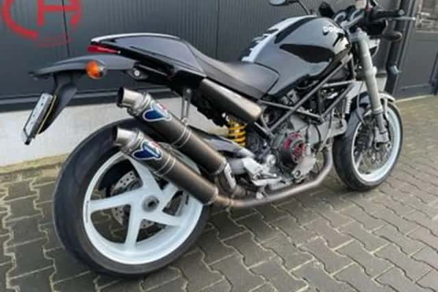 Ducati Monster S2R 1000 (2007) thumbnail 3