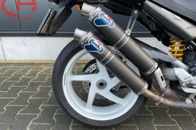 Ducati Monster S2R 1000 (2007) thumbnail 4