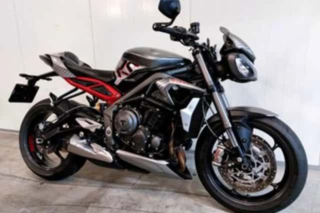 TRIUMPH STREET TRIPLE 765 RS (2022) thumbnail 3
