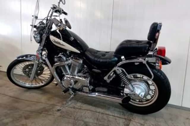 Suzuki VS 800 Intruder (1998) thumbnail 6