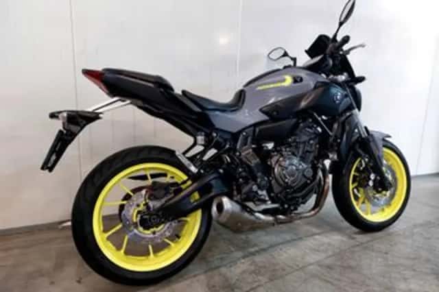 Yamaha MT-07 (2015) thumbnail 2