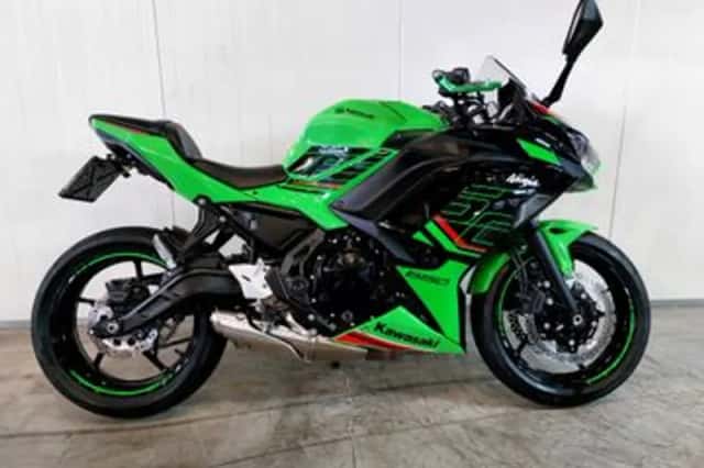 Kawasaki Ninja 650 (2024) thumbnail 1