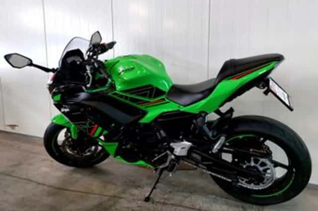 Kawasaki Ninja 650 (2024) thumbnail 6