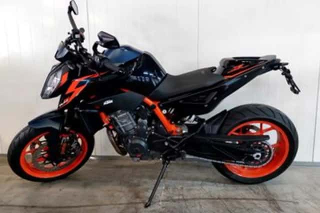 KTM 890 Duke (2023) thumbnail 6