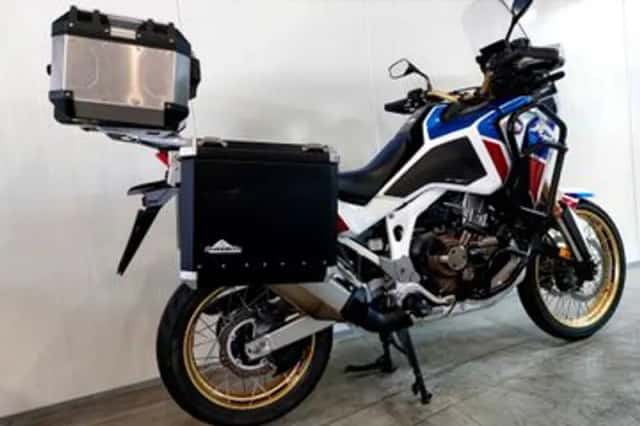 Honda CRF1100L Africa Twin Adventure Sports (2021) thumbnail 2