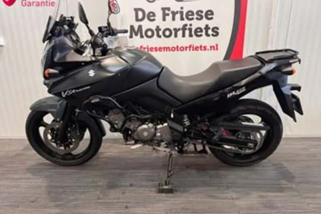 Suzuki V-Strom (2009) thumbnail 4