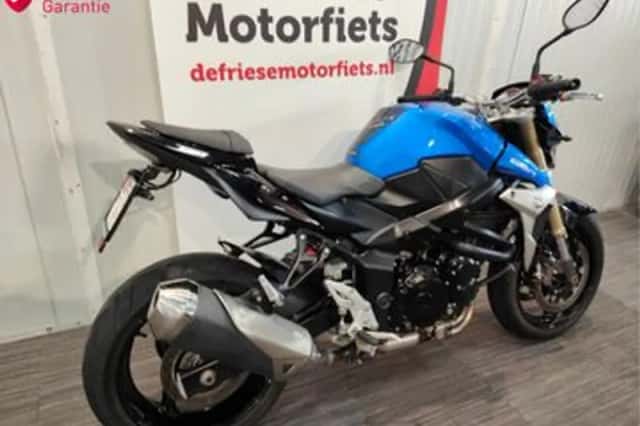 Suzuki GSR750 (2012) thumbnail 3