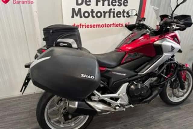 Honda NC750X (2019) thumbnail 2