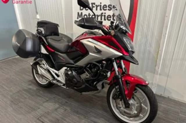 Honda NC750X (2019) thumbnail 3