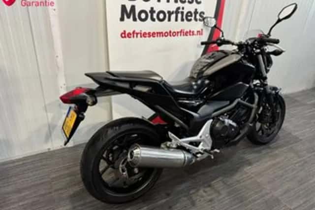 Honda NC 700 S (2012) thumbnail 3