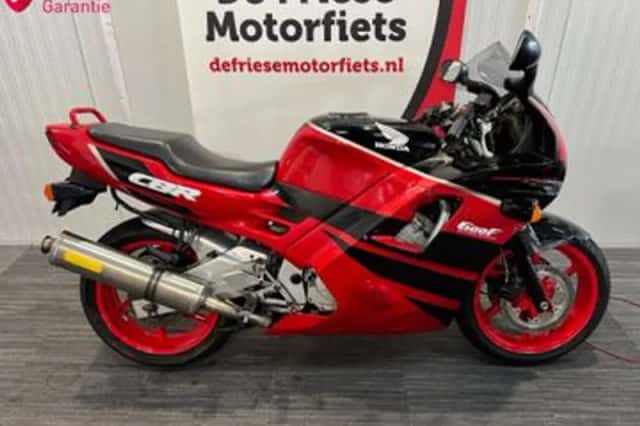 Honda CBR600F (1991) thumbnail 1