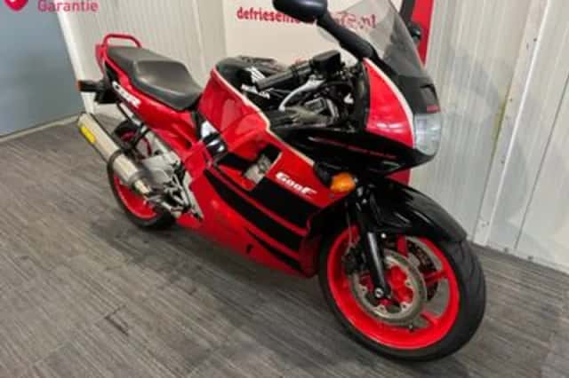 Honda CBR600F (1991) thumbnail 2