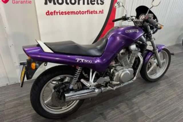 Suzuki VX 800 (1996) thumbnail 3