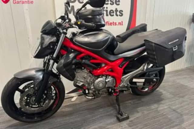 Suzuki Gladius (2013) thumbnail 6