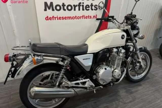 Honda CB 1100 (2013) thumbnail 3