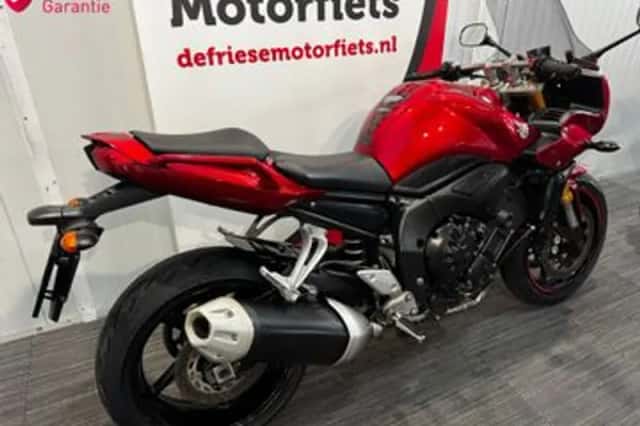 Yamaha FZ1 (2006) thumbnail 3