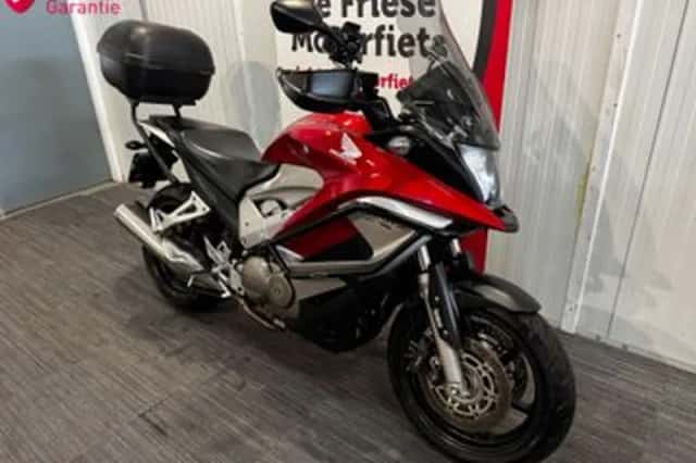 Honda VFR 800 X Crossrunner (2013) thumbnail 2