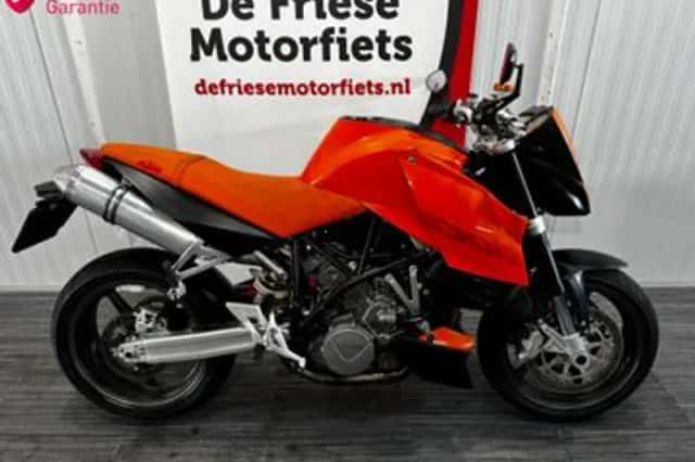 KTM 990 Super Duke (2005) thumbnail 1