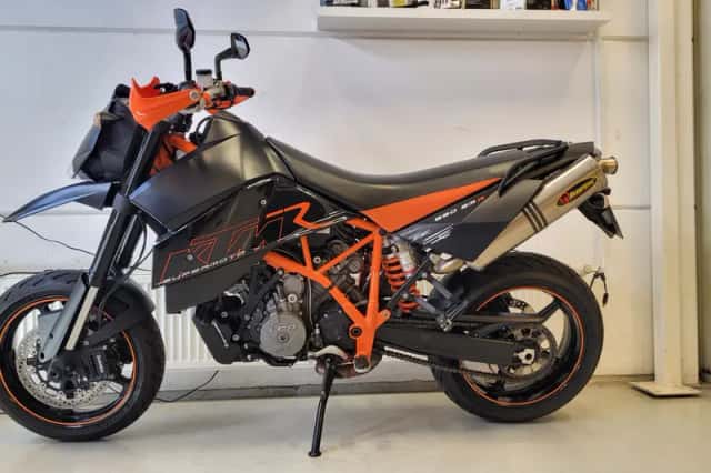 KTM 950 smr (2008) thumbnail 4