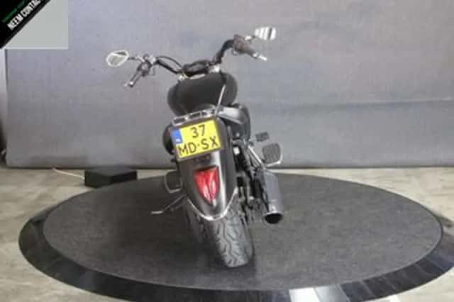 Yamaha XVS 1300 A Midnight Star (2014) thumbnail 4