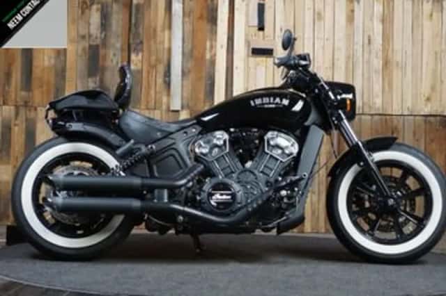 Indian Scout Bobber (2020) thumbnail 1