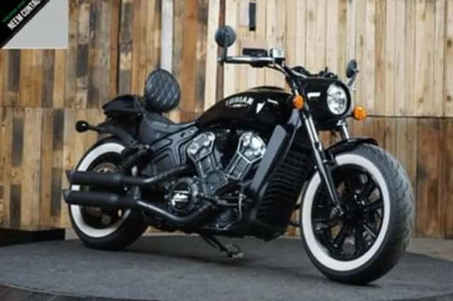 Indian Scout Bobber (2020) thumbnail 2