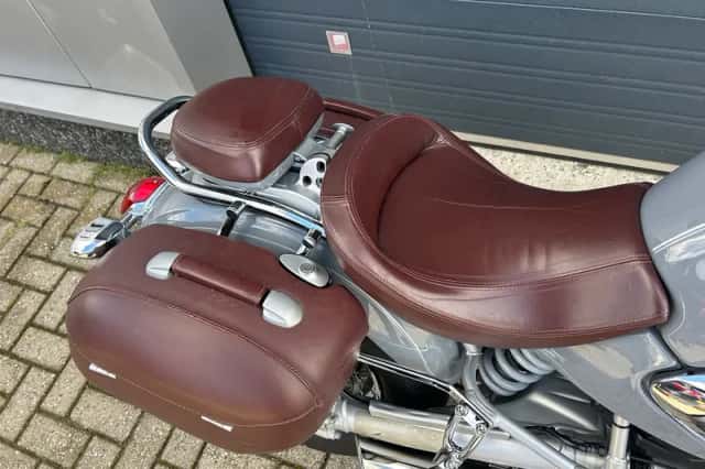 BMW R 1200 C (2001) thumbnail 5