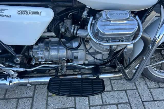 Moto Guzzi 850 T1 (1975) thumbnail 5