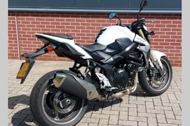 Suzuki GSR 750 zeer netjes (2013) thumbnail 5