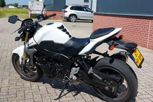 Suzuki GSR 750 zeer netjes (2013) thumbnail 6