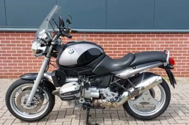 BMW R 1100 R roadster 2e model 1997 (1997) thumbnail 1