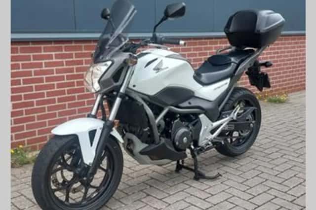 Honda NC 700 S C-ABS (2012) thumbnail 2