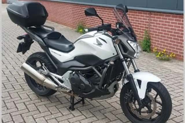 Honda NC 700 S C-ABS (2012) thumbnail 3
